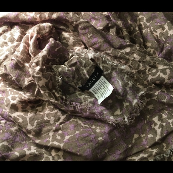 Talula Pink Lilac Taupe Leopard Print Scarf - Picture 3 of 4